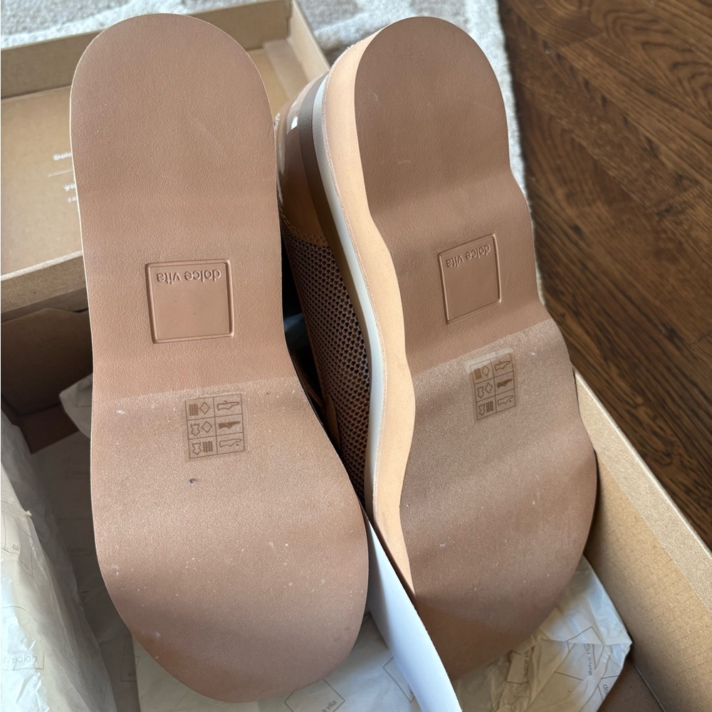 ❌❌❌SOLD❌❌❌Dolce Vita🥳HOST PICK🥳Almond Mesh Loafers - Picture 8 of 9